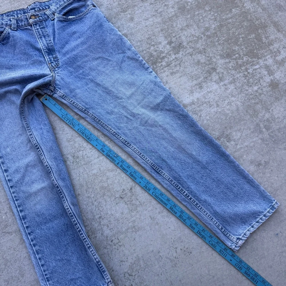 Levis 540 Relaxed Fit Jeans Mens 33x29 Medium Wash Vintage 90s Made in USA Brown